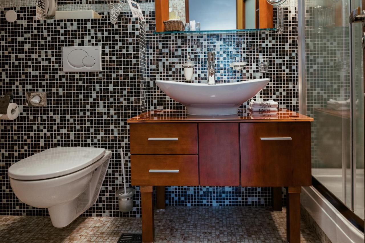 טרויאנוביצה Hotel Troyer מראה חיצוני תמונה