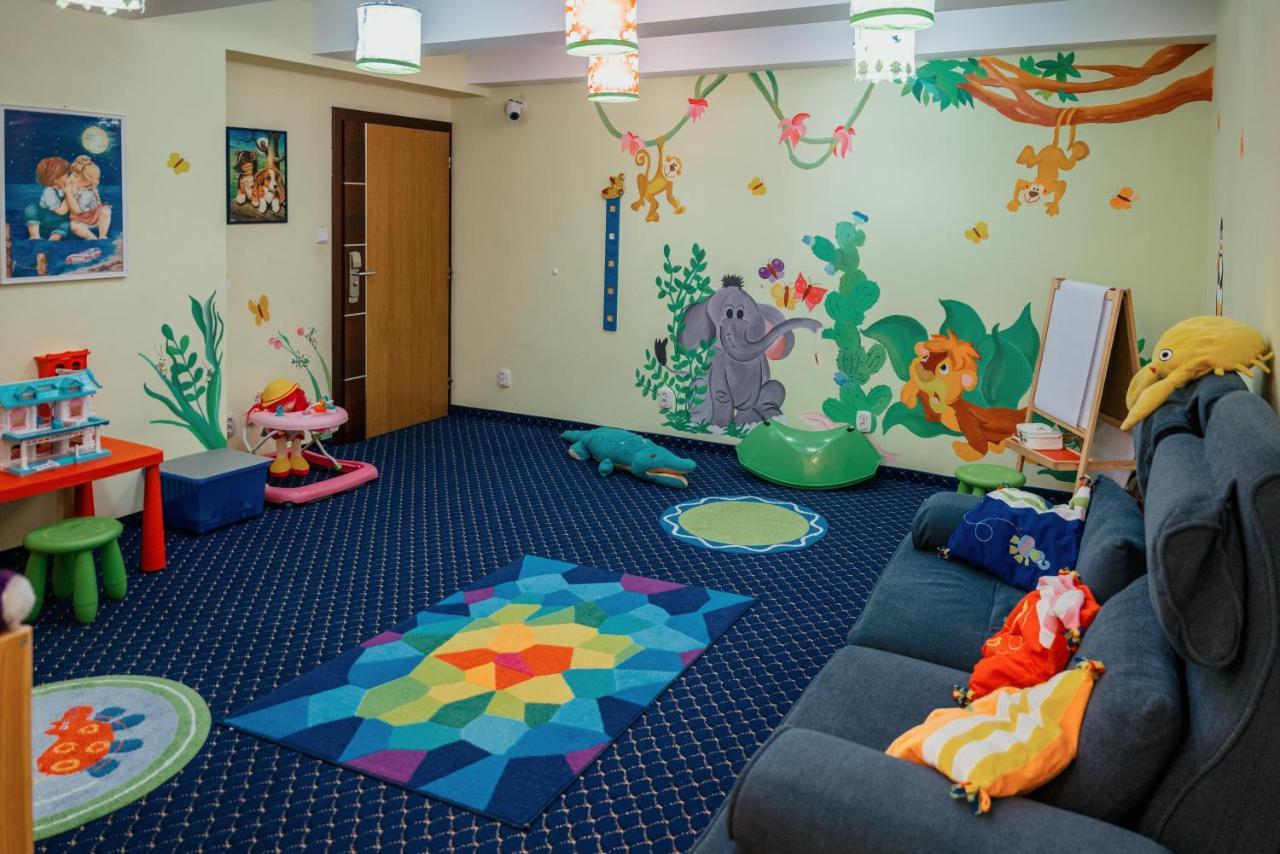 טרויאנוביצה Hotel Troyer מראה חיצוני תמונה